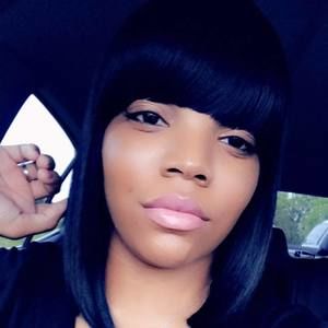 Meet your Posher, Karla